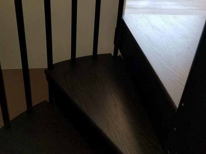 Spiral Staricase<br>Installation and Finishing Spiral Staircase<br>Tread Overlay